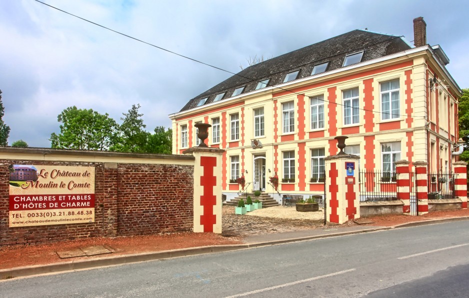 Hôtel Chateau de Moulin-le-Comte
